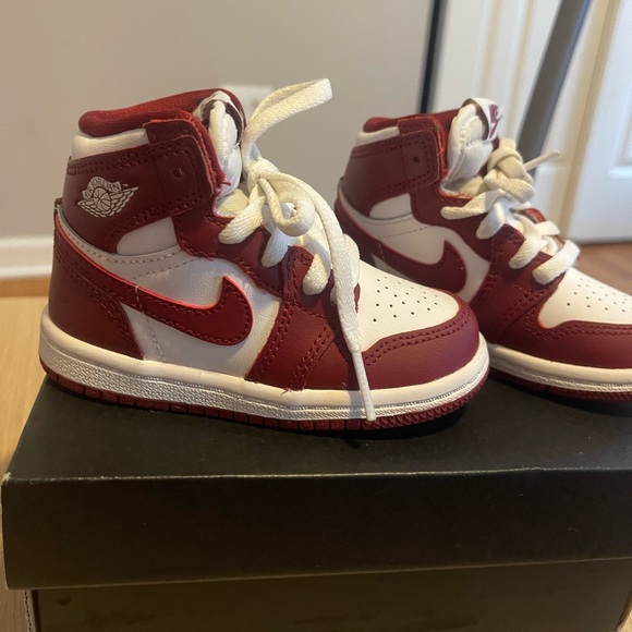 Jordan Retro 1 High OG ( TD ) - Picture 3 of 6